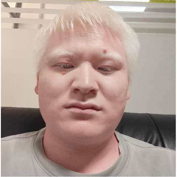 30岁岁安徽单身帅哥 - 甘肃吉缘网